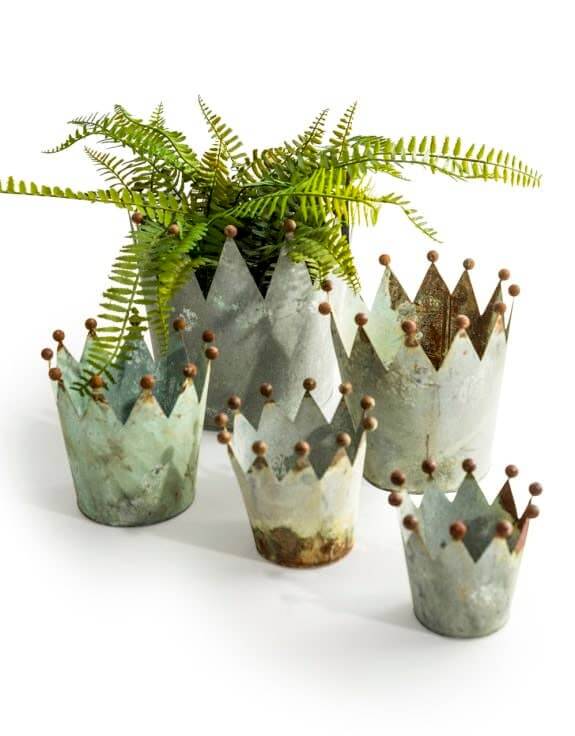 Oxidised-Metal Effect Crown Planters