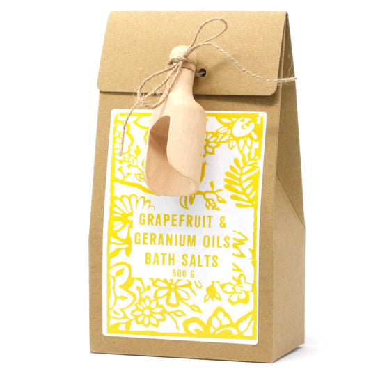 Kraft cardboard box of Grapefruit and Geranium Bath salts with wooden scoop