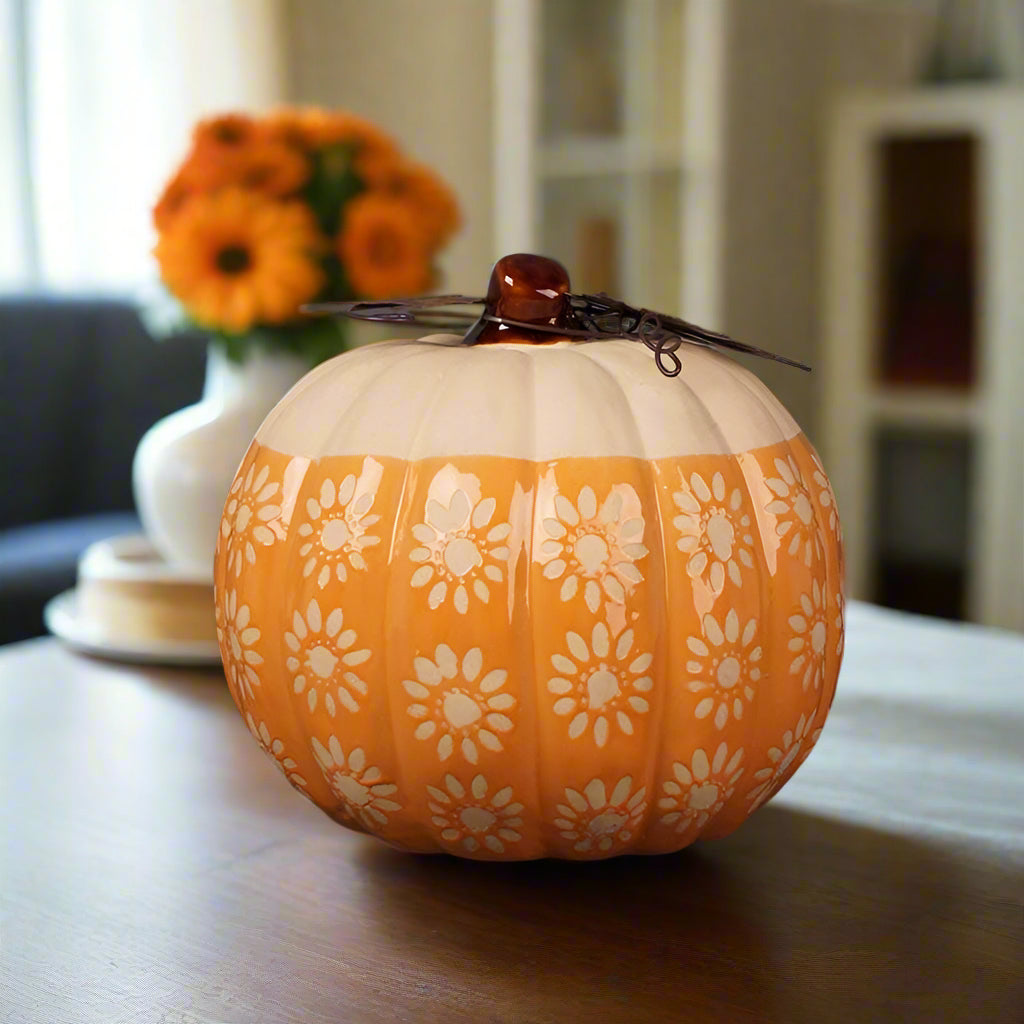 Large flowered pattern ceramic pumpkin with rustic metal leaf on top