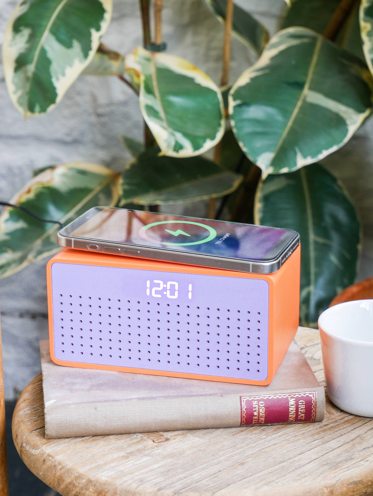 Rise Mix Wirless Charger & Bluetooth Speaker Alarm Clock