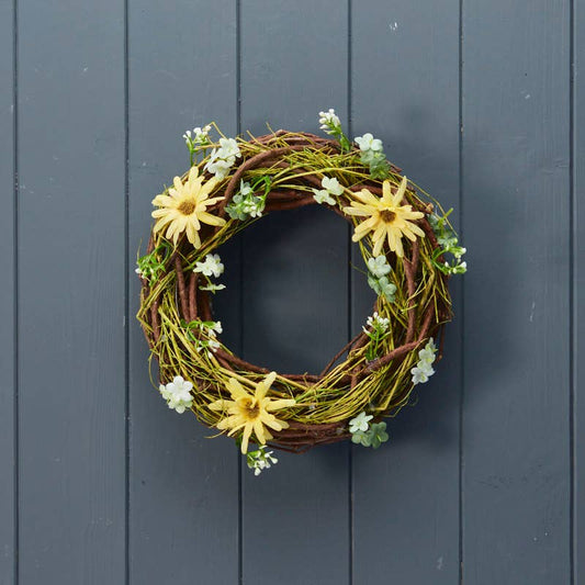 Spring Wreath with Daisies