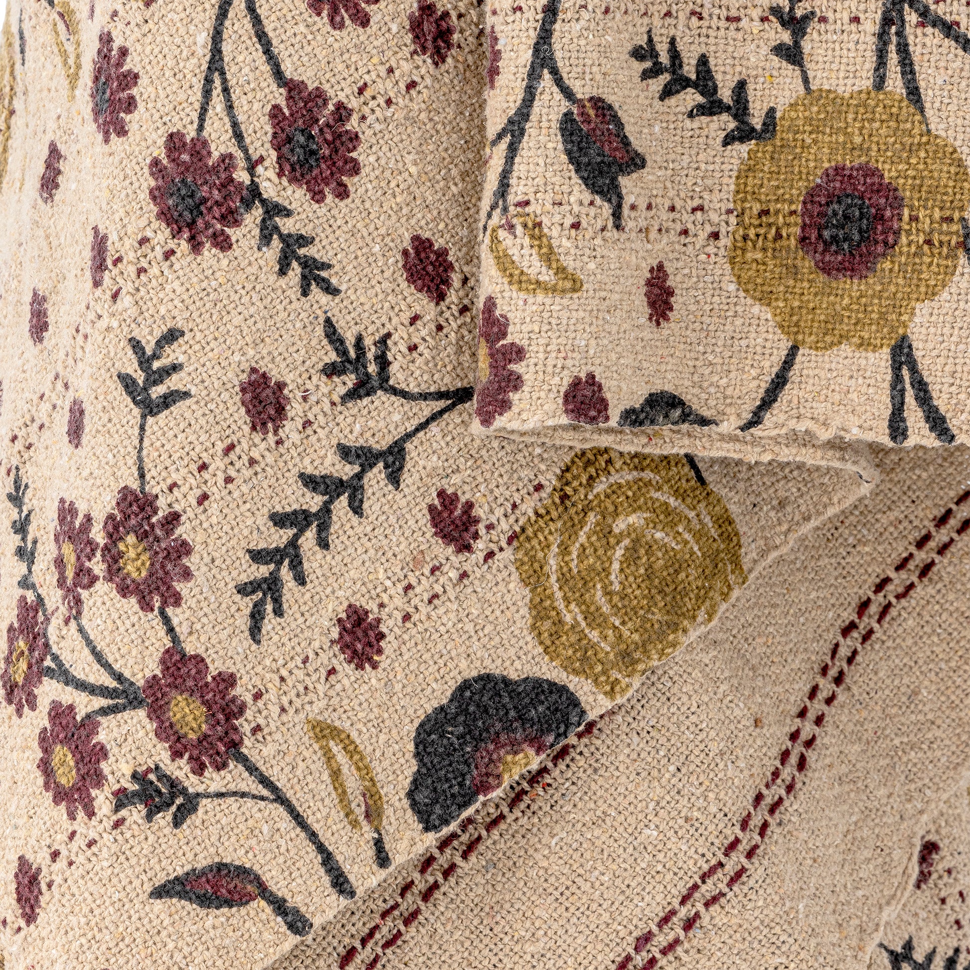 Bloomingville Eydis Recycled Cotton Throw close up view