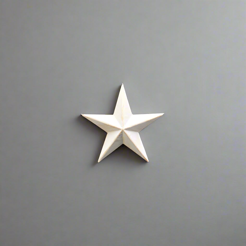 Rustic white metal star wall decoration 21 cm wide